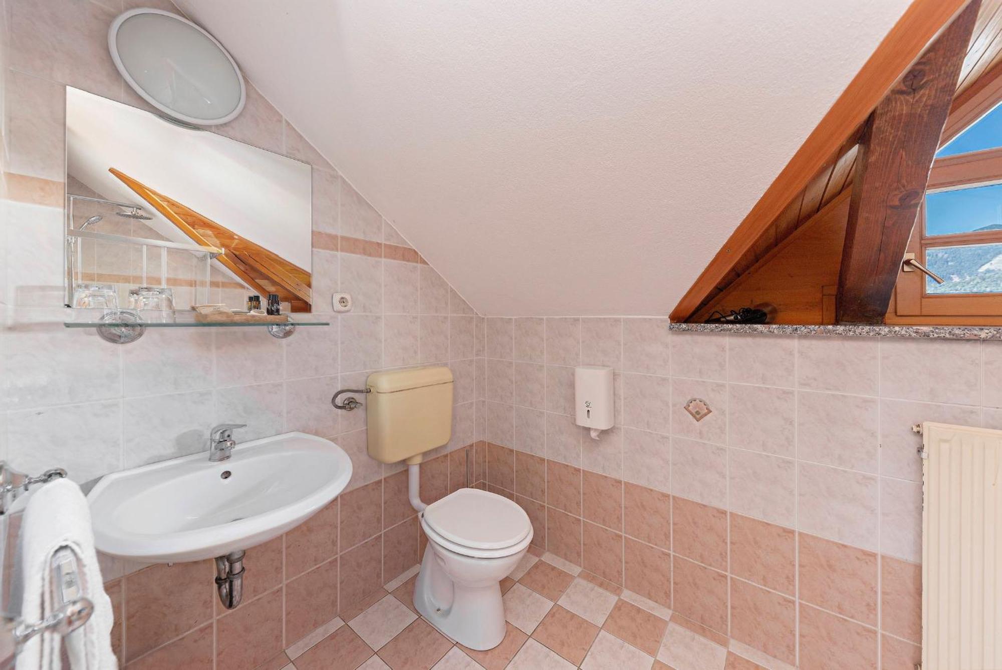 Gostilna Logar Hotel Hotemaze Luaran gambar