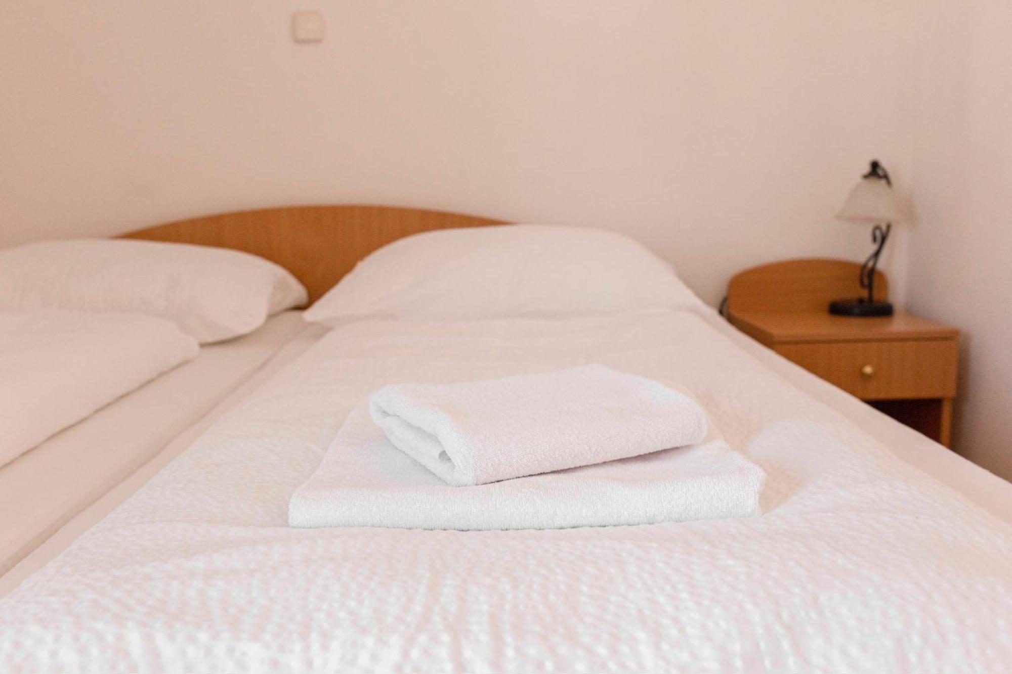 Gostilna Logar Hotel Hotemaze Luaran gambar
