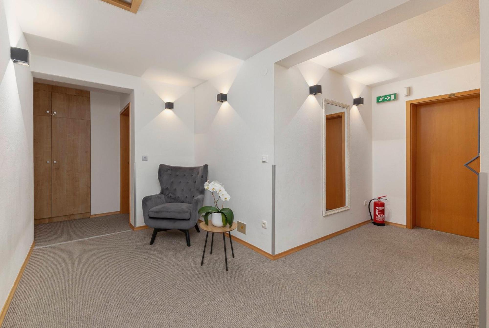 Gostilna Logar Hotel Hotemaze Luaran gambar