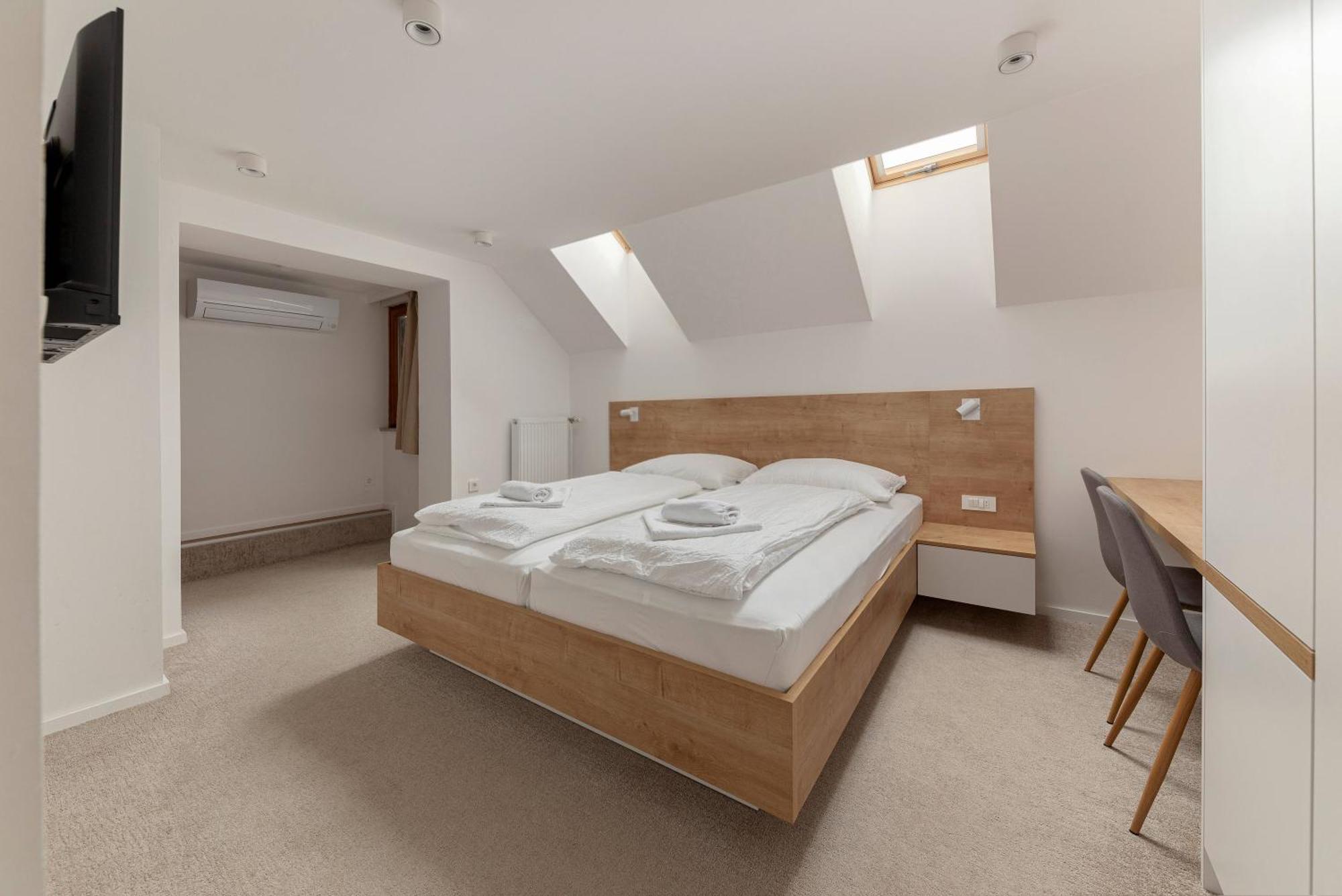 Gostilna Logar Hotel Hotemaze Luaran gambar